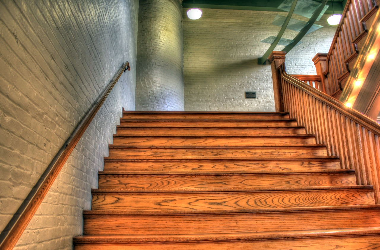 Schody w twoim domu. Producent schodów drewnianych mazowieckie